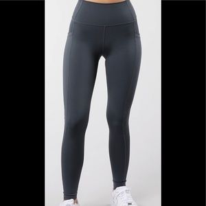 Gray Buffbunny Leggings XL